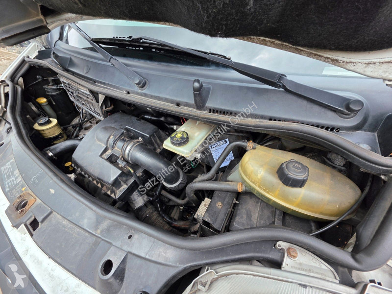 شاحنة Opel Vivaro 2.5 CDTI / Versalift ET-30-NE-XS