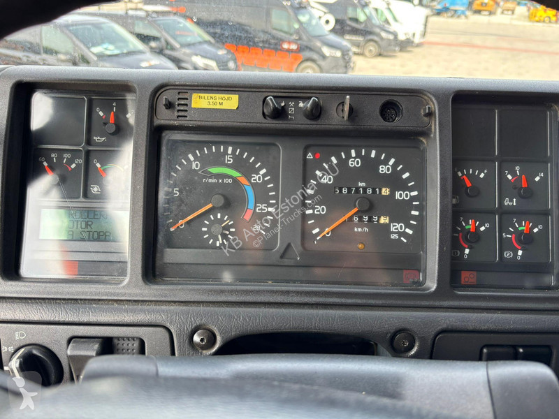 شاحنة Volvo 0 6x2 WITTIG vacuum pump / DRUM...