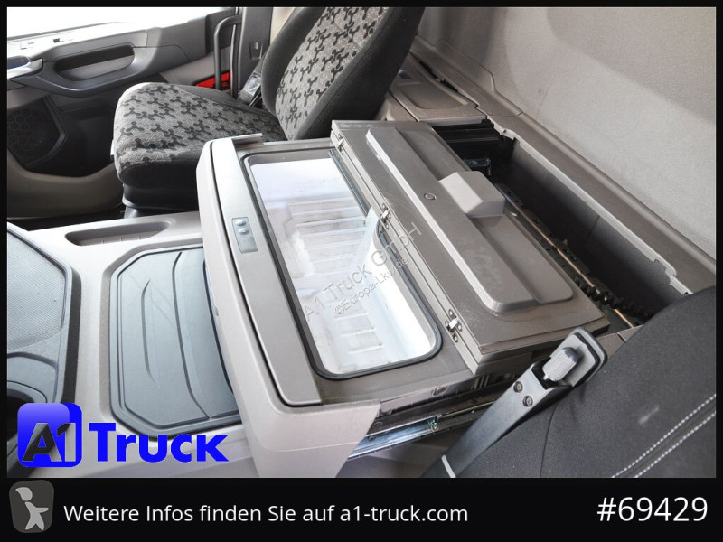 شاحنة Scania P 320 P 6x2,, Getränke, Lenkachse,...