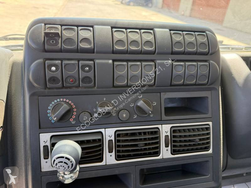 شاحنة Iveco