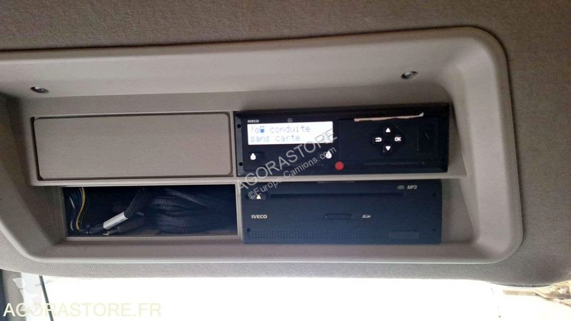 Tracteur Iveco 440S42