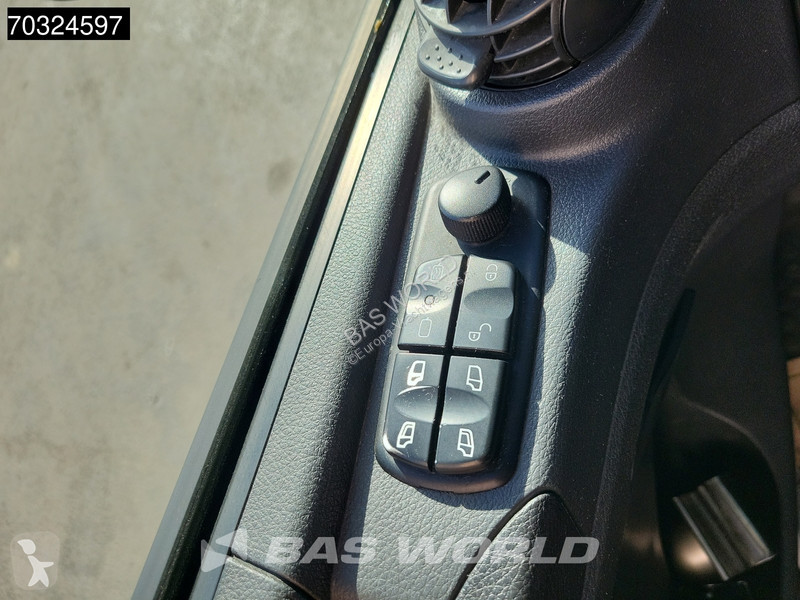 Mercedes 1524 4X2 Thermo King T-600R 1500kg...
