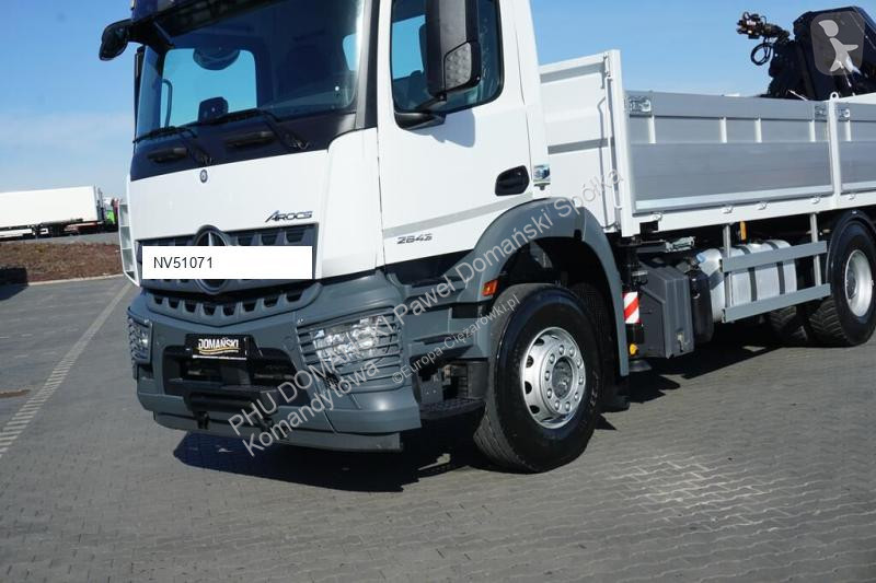 Camion Mercedes 228 E – 4