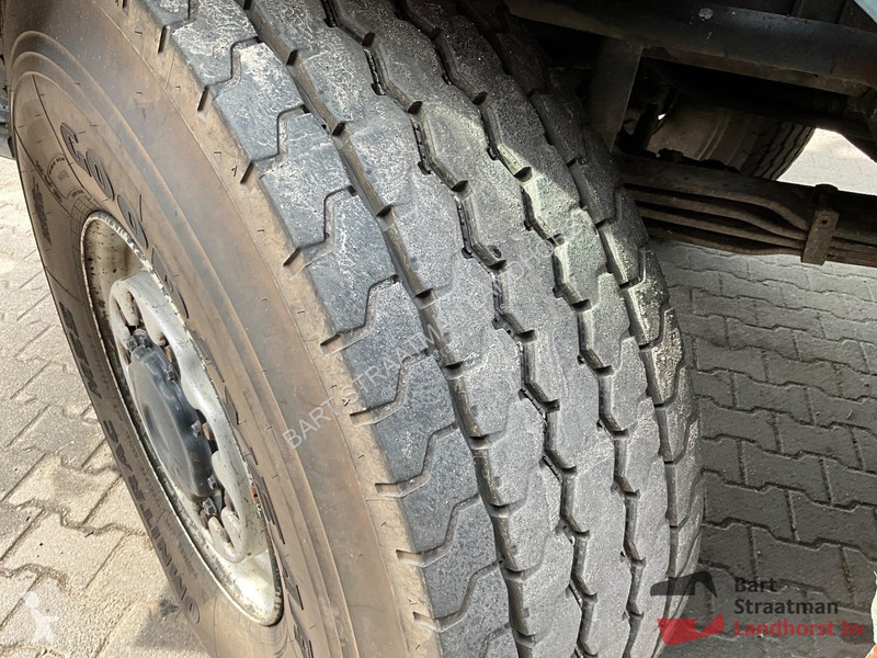 Lastbil MAN 49.440 10X8 met 22m³ geisoleerde...