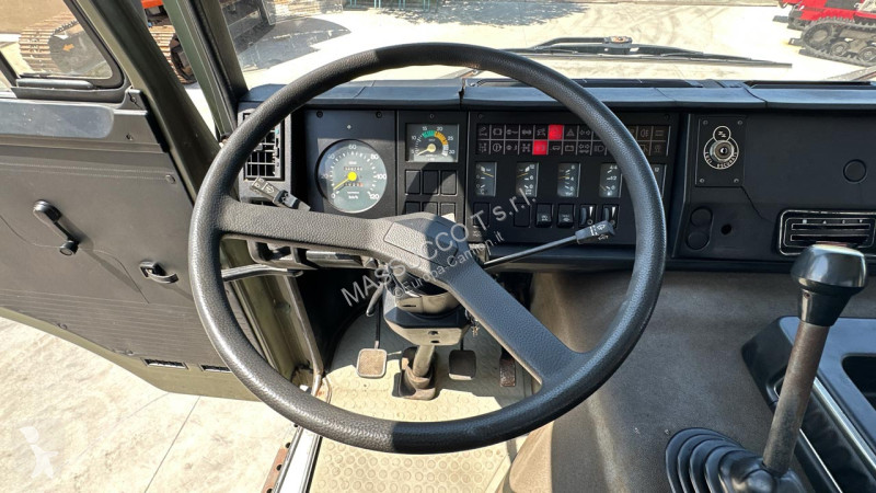 شاحنة Iveco 6x6