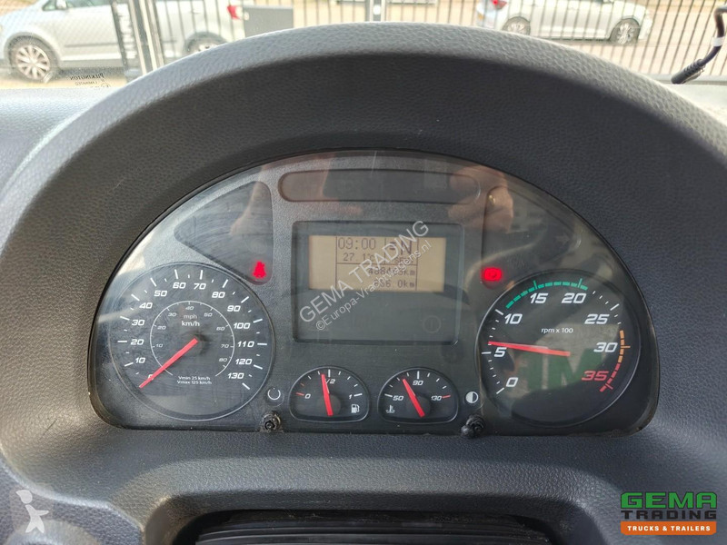شاحنة Iveco 150E22 EuroCargo 4x2 Day Cabin...