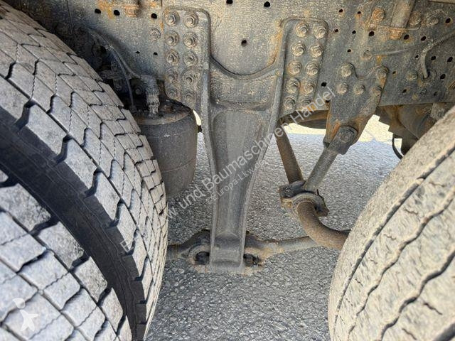 شاحنة Iveco AS260SY/FP-CM