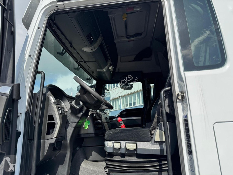 شاحنة MAN TGX 26.440 6x2 EURO 6 + CORMACH...