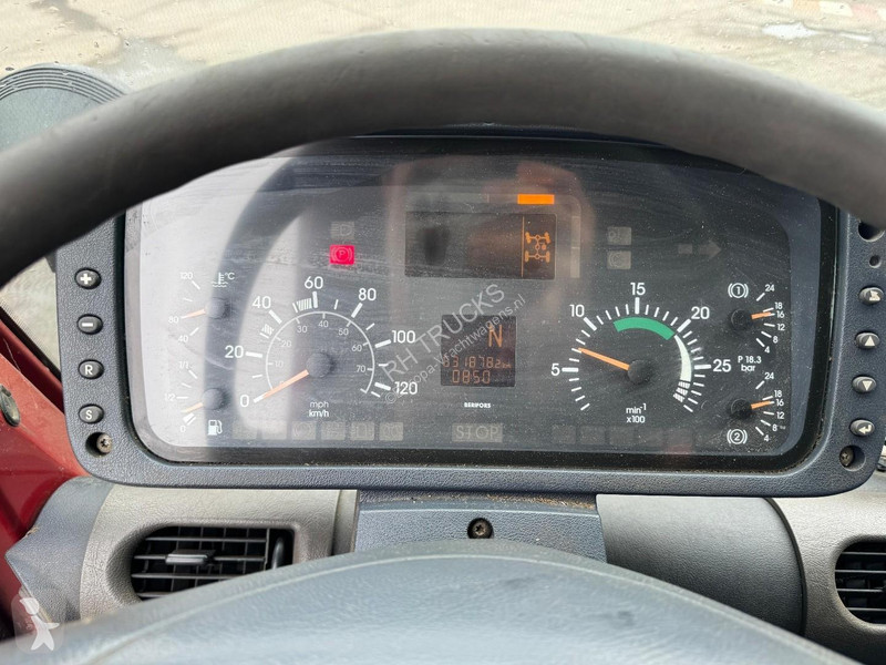 شاحنة Unimog 4X4 + PALFINGER PK 16502 + REMOTE...