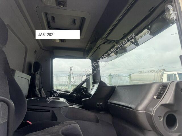 شاحنة Scania DK 12