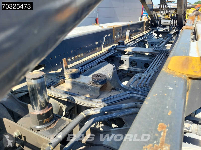 شاحنة Mercedes 3253 8X4 25 tons Mobas...