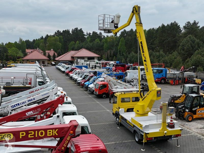 Camion Mercedes Zwyżka WUMAG WT 170 17m w bok...
