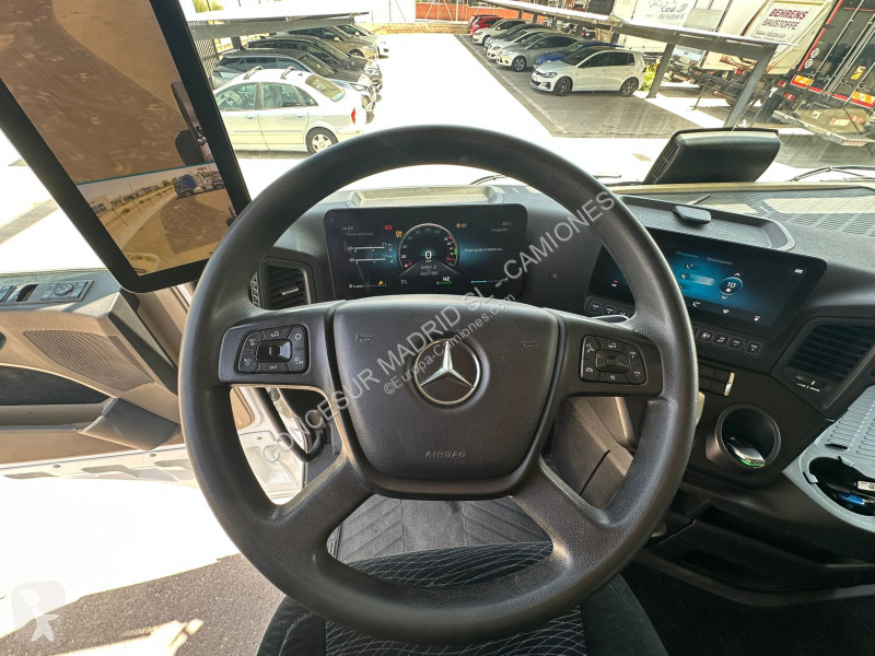 شاحنة Mercedes  1848 LS