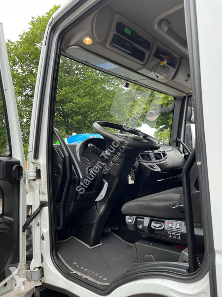 شاحنة Iveco EuroCargo E-250...