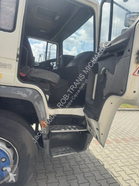 Ciężarówka Volvo FL 260