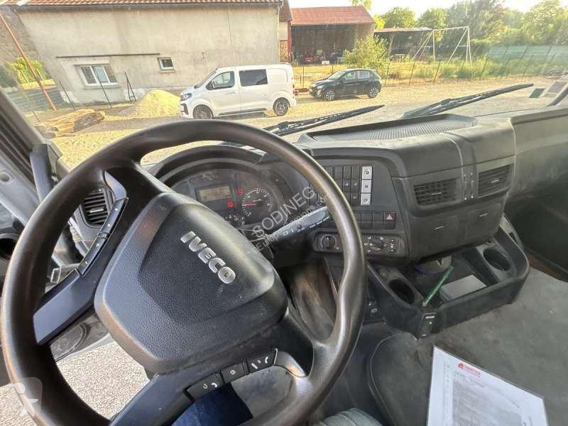 شاحنة Iveco  GRUE TRAKKER 410