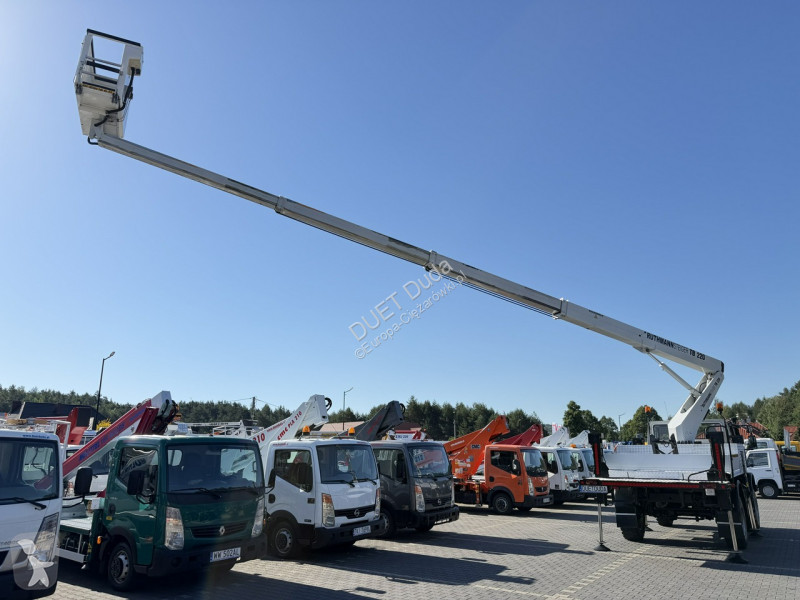 Camion Mercedes UNIMOG 437 4x4 Zwyżka RUTHMANN...