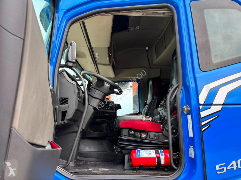 شاحنة Volvo 540 6x4 FOR SALE AS CHASSIS