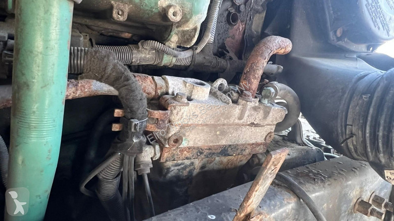 شاحنة Volvo 660 (BIG HUB / GRAND PONT / EJE...