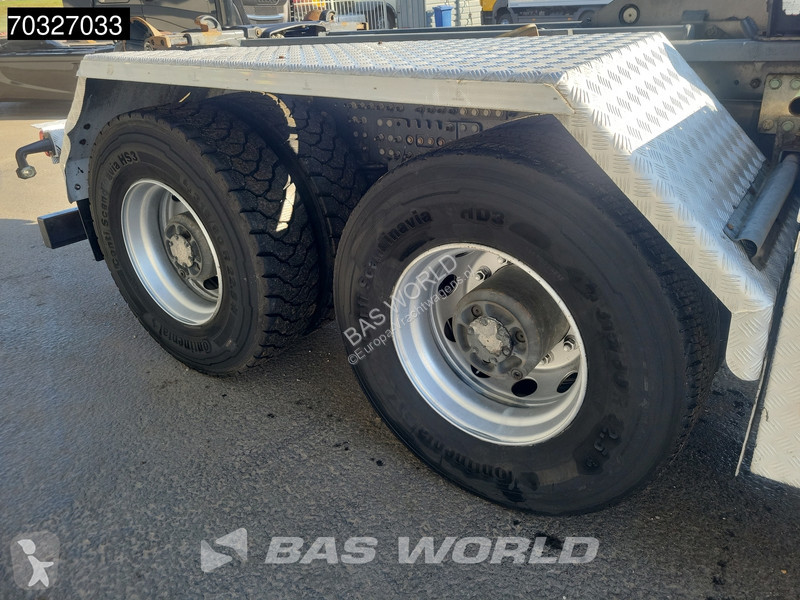 شاحنة Volvo 460 8X4 HIAB XR21Z59 Containers...
