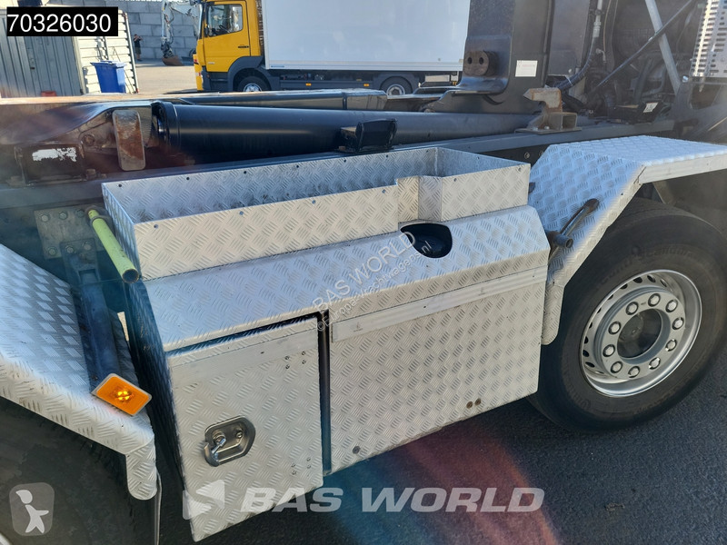 شاحنة Volvo 460 8X4 HIAB XR21Z59 Containers...