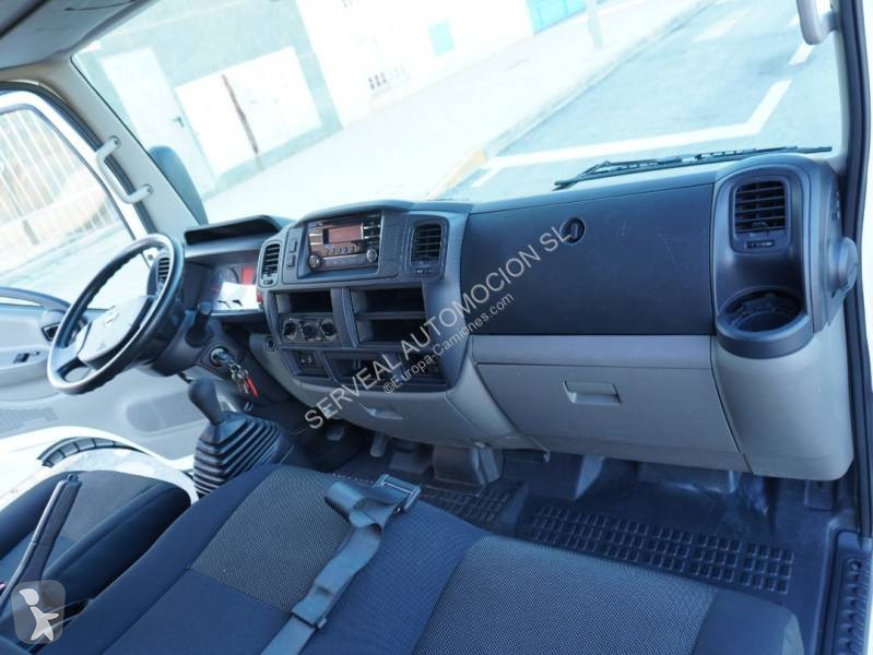 شاحنة Nissan