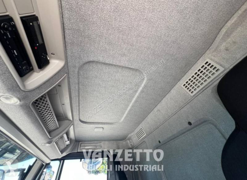 شاحنة Iveco