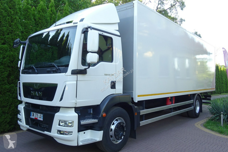 شاحنة MAN TGM 18.290 Euro 6 kontener firanka 20...