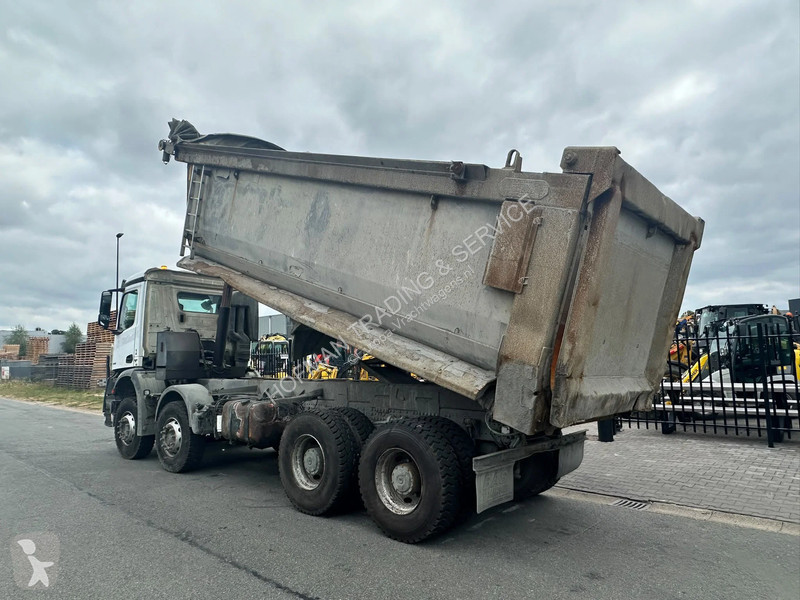 شاحنة Mercedes 4145 8x4 kipper 3x Available