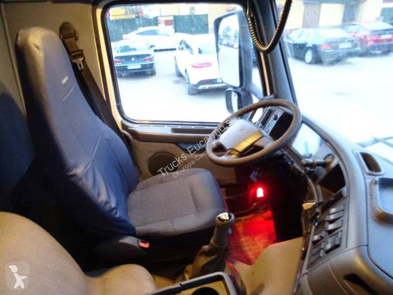 شاحنة Volvo