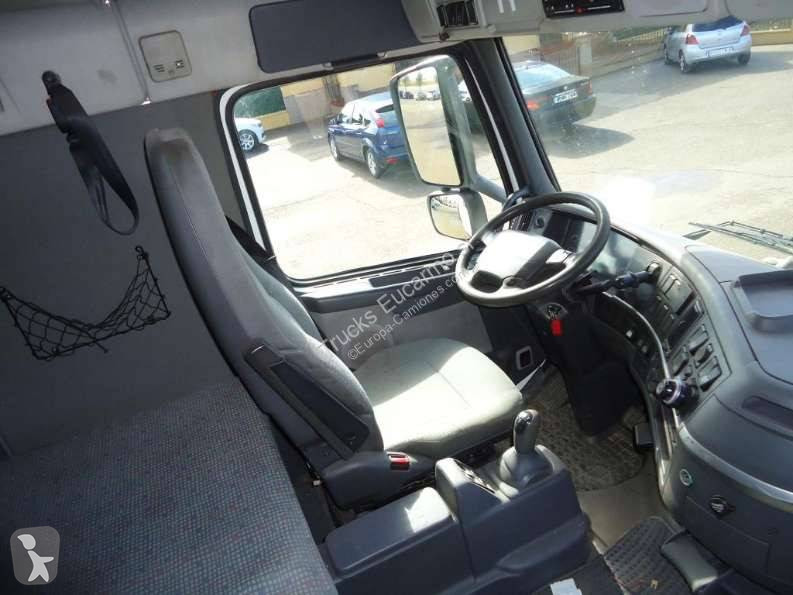 شاحنة Volvo