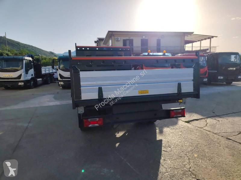 شاحنة Iveco