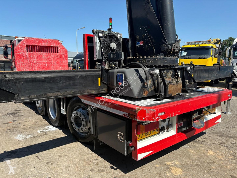شاحنة Iveco 360 + HMF 4020 K5 + EURO 6 + JIB...