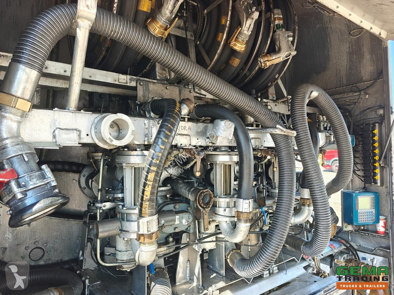 شاحنة Volvo 0 6x2/4 GlobeTrotter Euro6B - Tank...