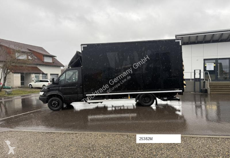شاحنة Iveco 676 65C17