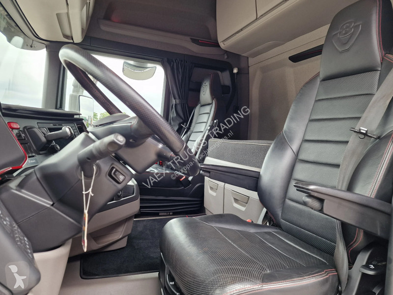 شاحنة Scania R660 V8 NS retarder - full air -...