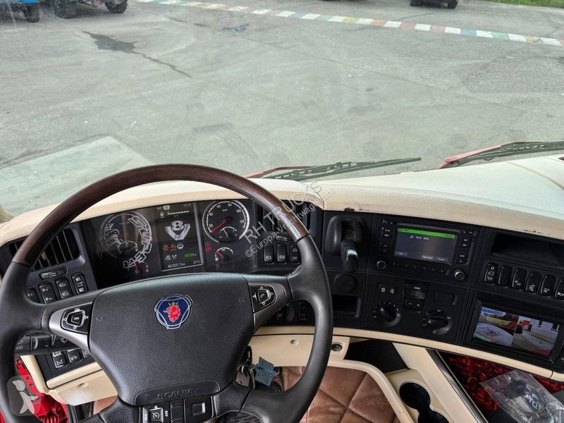 شاحنة Scania R520 V8 8X2 EURO 6 KIPPER + HMF...