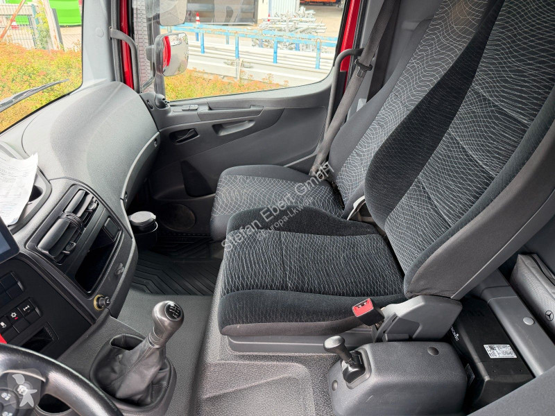 شاحنة Mercedes 923 L 3 Sitze Standh. Ausbau