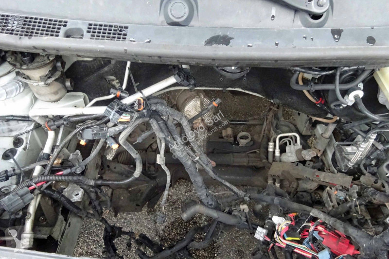 Camion Renault MASTER CAISSE 2,3 DCI 136