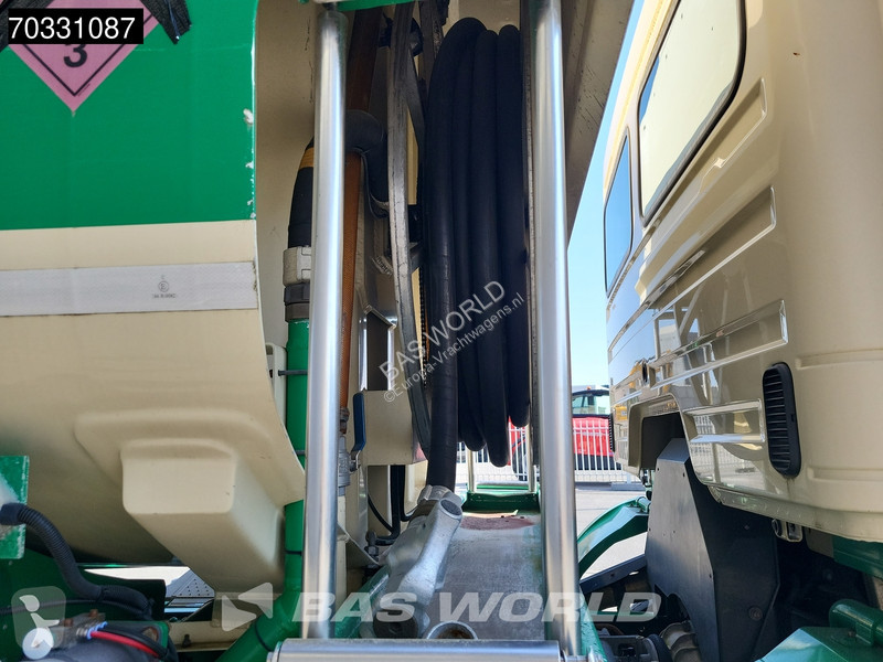 Camion Mercedes 2633 6X2 20.600 liter Stokota...