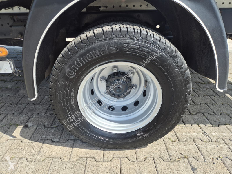 Samochód dostawczy Iveco Daily 65C18