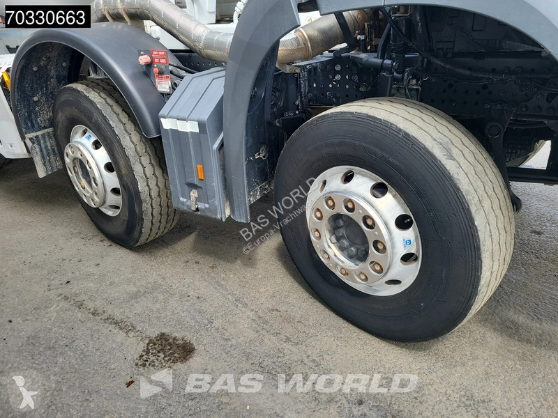 Betonárske zariadenie Mercedes 3240 8X4 9m3...