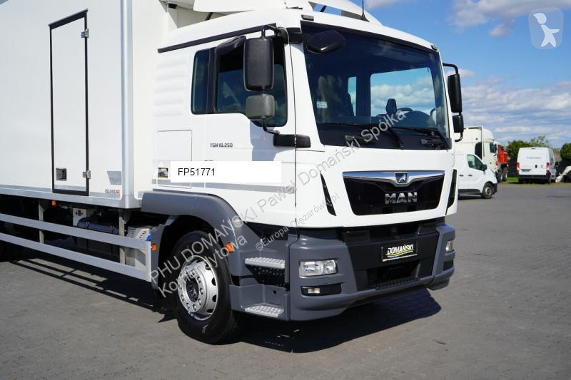 شاحنة MAN TGM / 18.250 / EURO 6 / CHŁODNIA +...