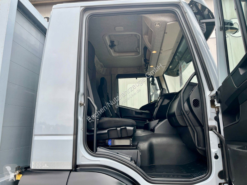 شاحنة Iveco AD 260 SY/FS-D |...