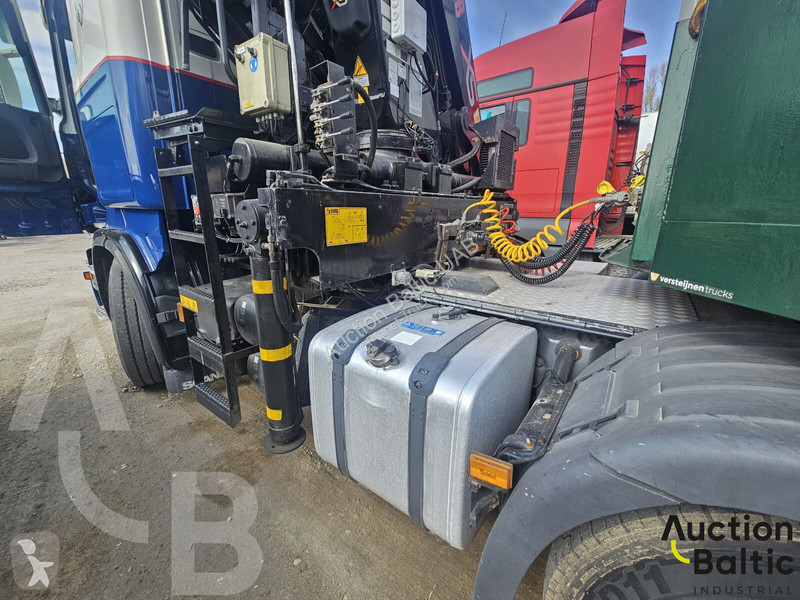 Kamión Scania 400 A 6x2*4