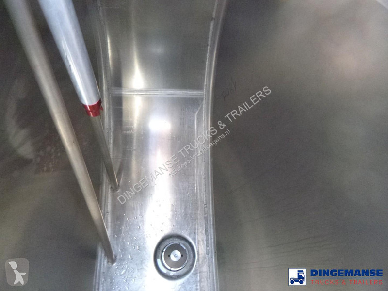 شاحنة Renault 270 4x2 fuel tank 13.7 m3 / 4 comp