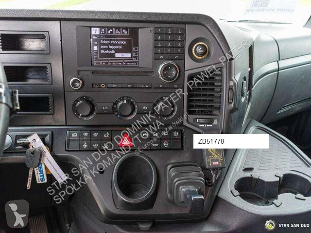شاحنة Mercedes F235A.2.23