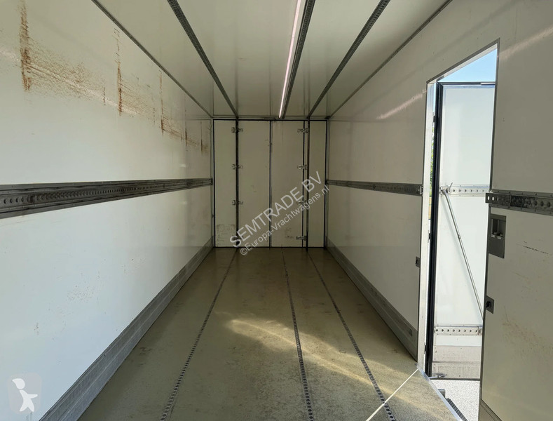 شاحنة Volvo 16650 XL 6X2 FULL AIR FULL OPTIONS...