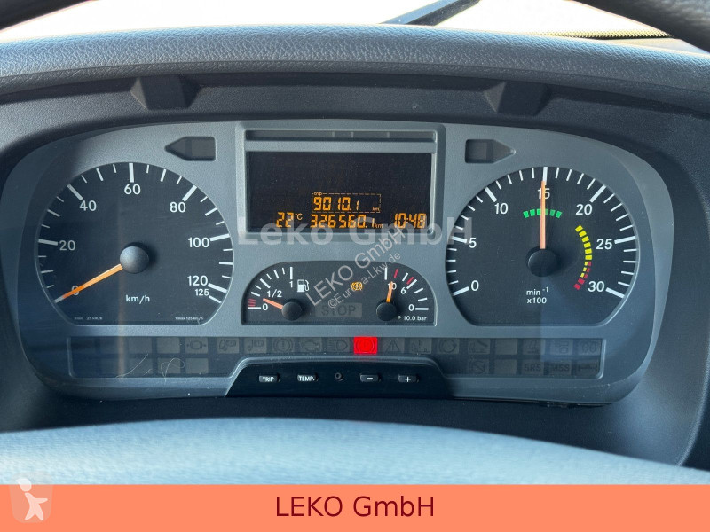 Camion Mercedes 815