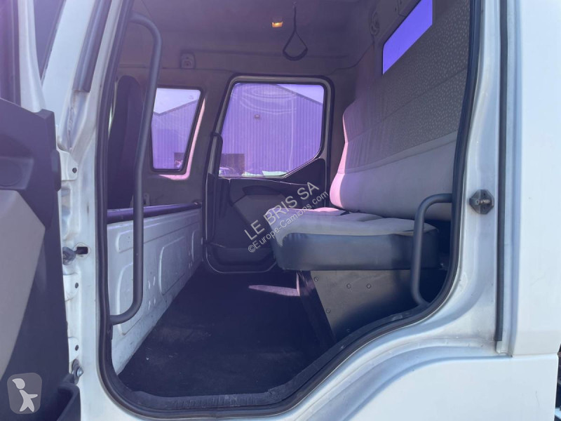 شاحنة Renault  MIDLUM 220